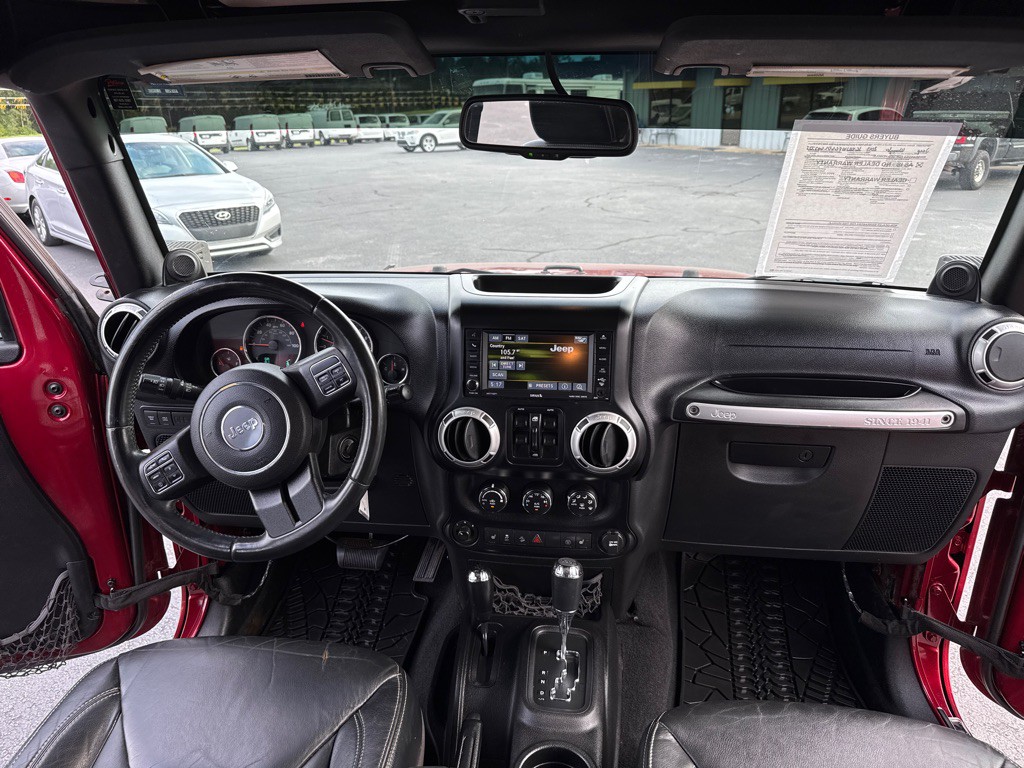 2013 Jeep Wrangler Unlimited Image 16