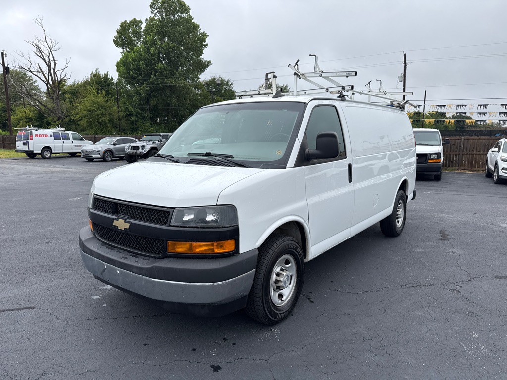 2019 Chevrolet Express Image 1