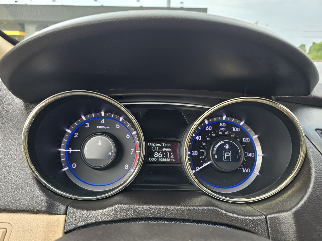 2013 Hyundai Sonata Image 18