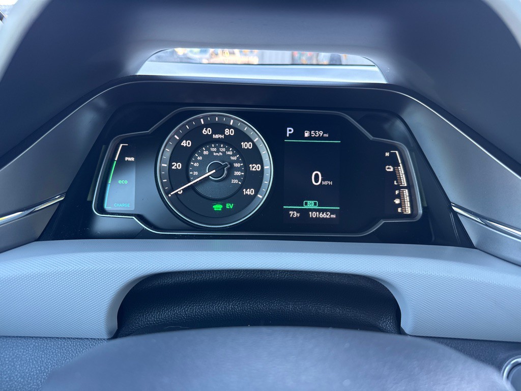 2020 Hyundai Ioniq Image 20