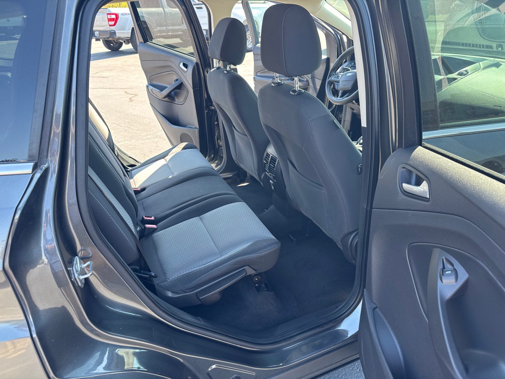 2017 Ford Escape Image 12