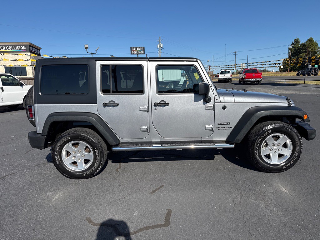 2015 Jeep Wrangler Unlimited Image 6