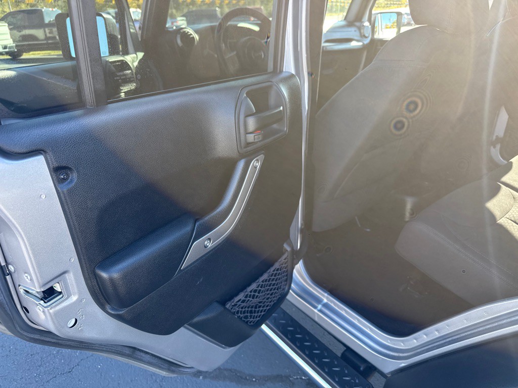 2015 Jeep Wrangler Unlimited Image 11