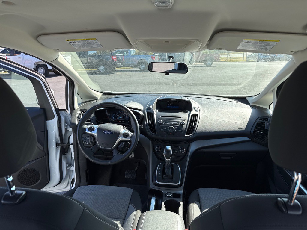 2017 Ford C-Max Image 18