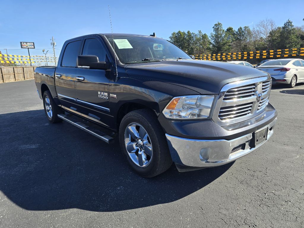 2017 RAM 1500 Image 3