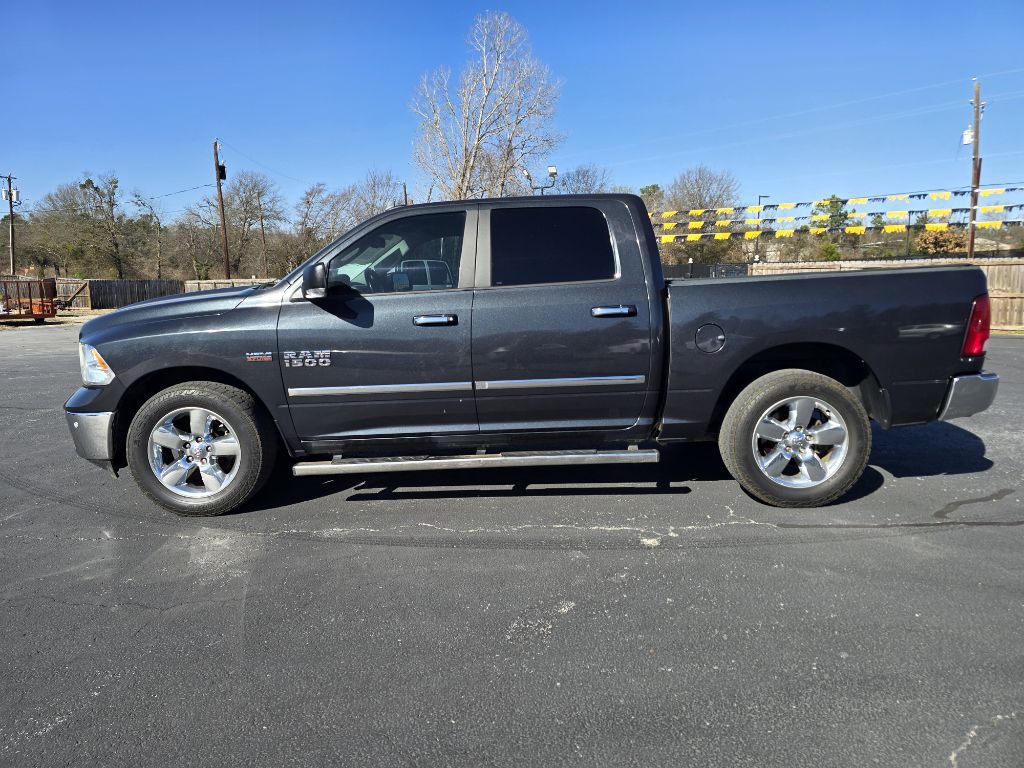 2017 RAM 1500 Image 4