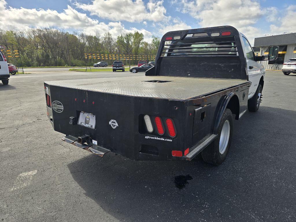 2019 RAM 3500 Image 6