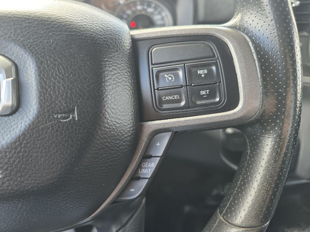2019 RAM 3500 Image 16