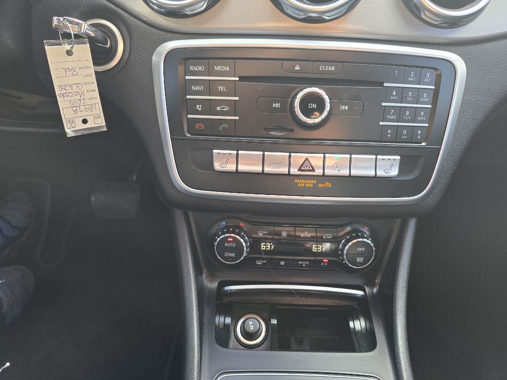 2019 Mercedes-Benz GLA-Class Image 14