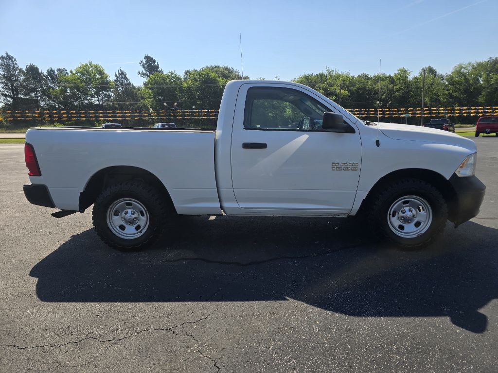 2017 RAM 1500 Image 6