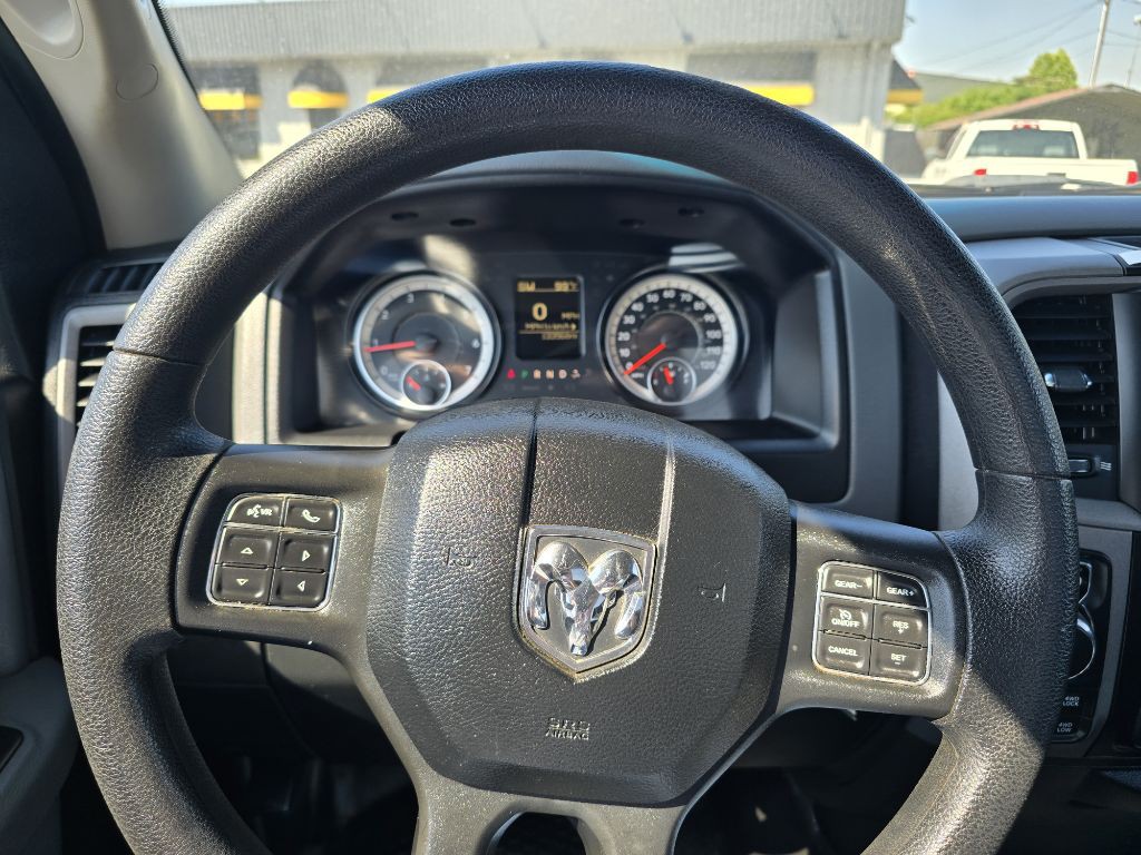 2017 RAM 1500 Image 11