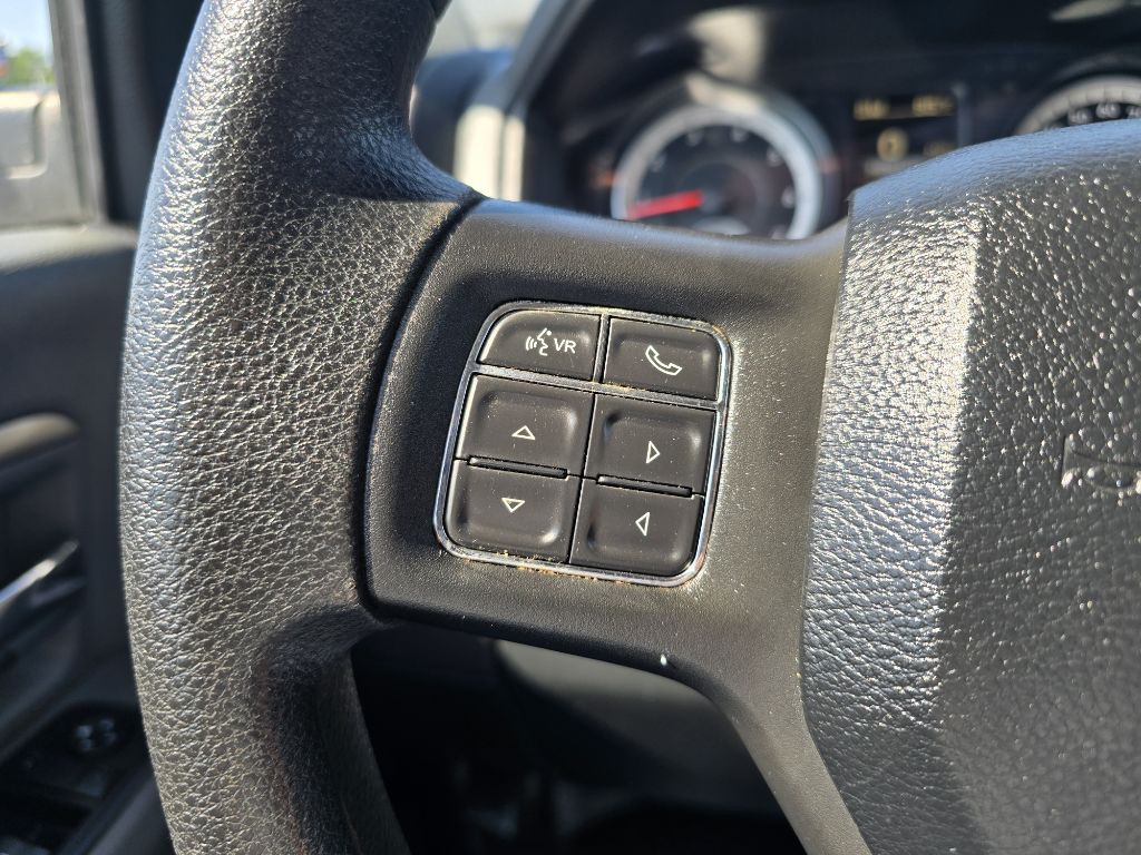 2017 RAM 1500 Image 19