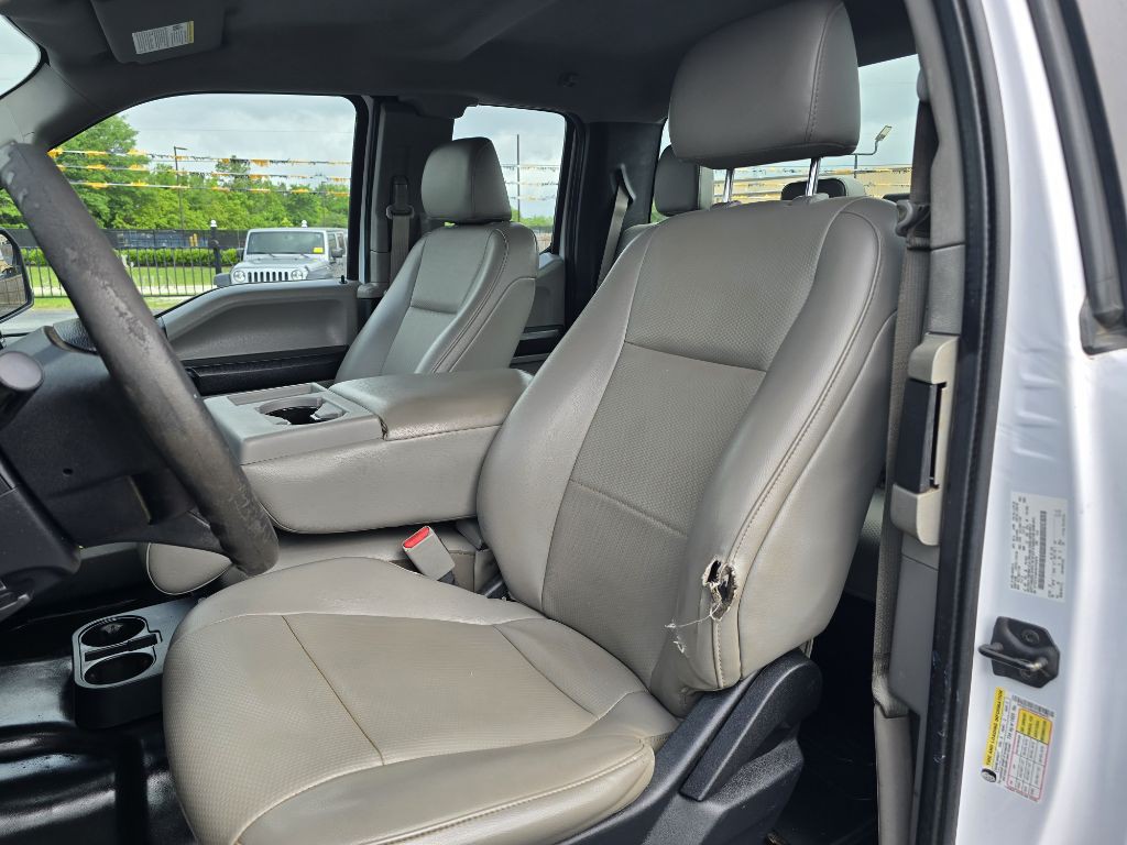 2016 Ford F-150 Image 10