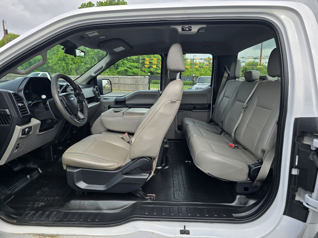 2016 Ford F-150 Image 12