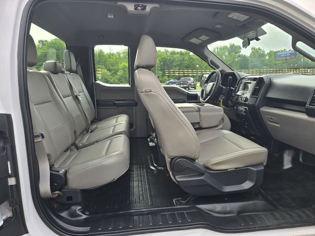 2016 Ford F-150 Image 14