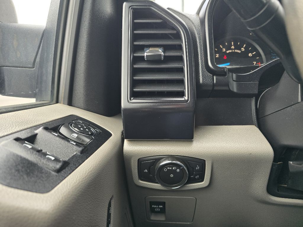 2016 Ford F-150 Image 21