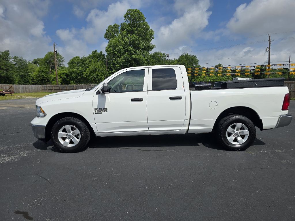 2022 RAM 1500 Image 2