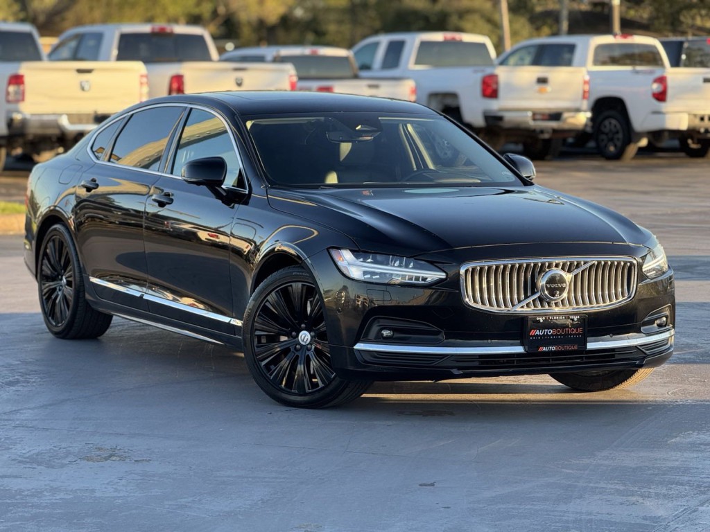 2023 Volvo S90 Image 3