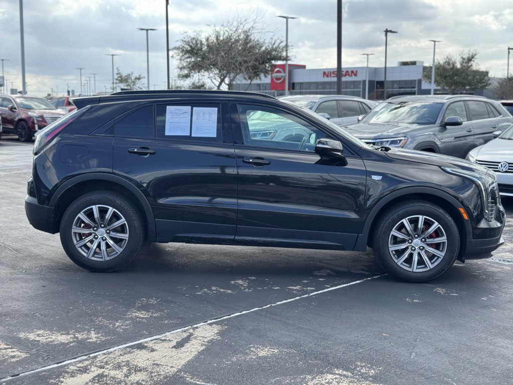 2021 Cadillac XT4 Image 11