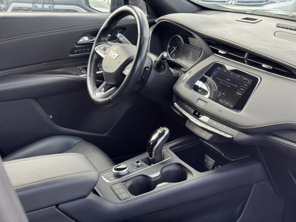 2021 Cadillac XT4 Image 13