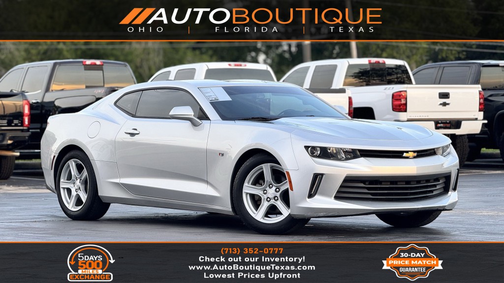 2017 Chevrolet Camaro Image 1