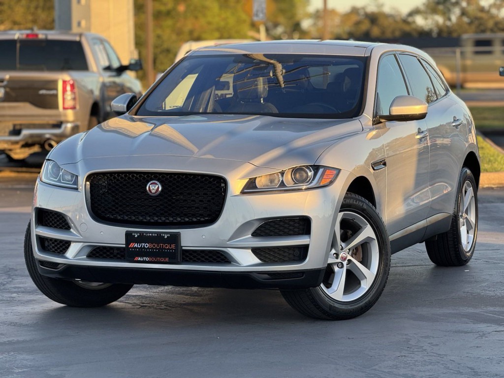 2020 Jaguar F-PACE Image 5
