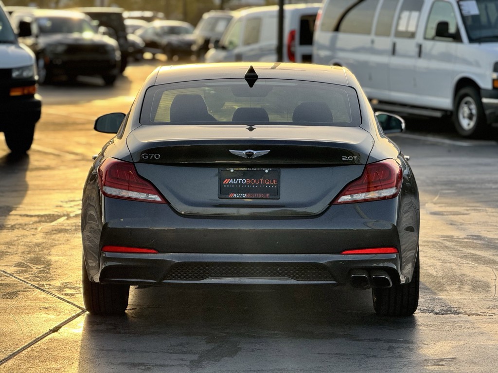 2019 Genesis G70 Image 6