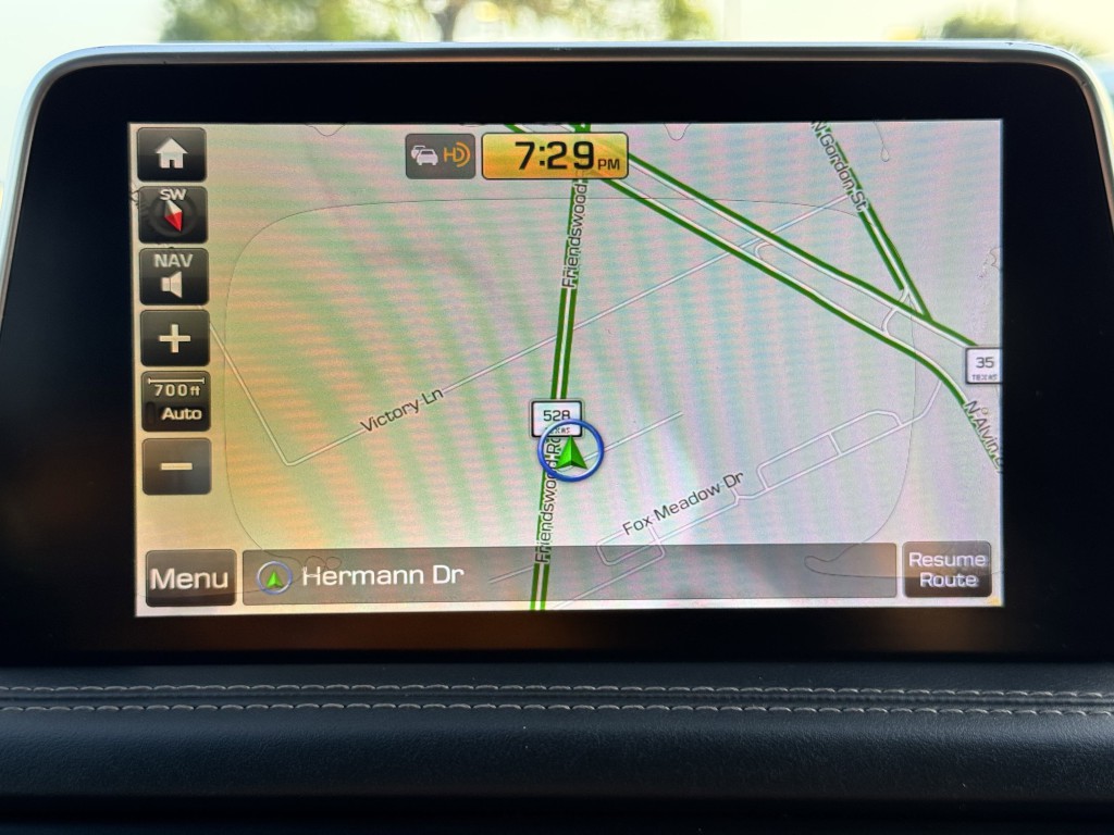 2019 Genesis G70 Image 18