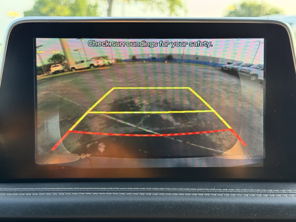 2019 Genesis G70 Image 19
