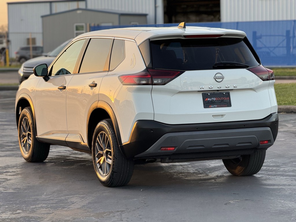 2022 Nissan Rogue Image 8