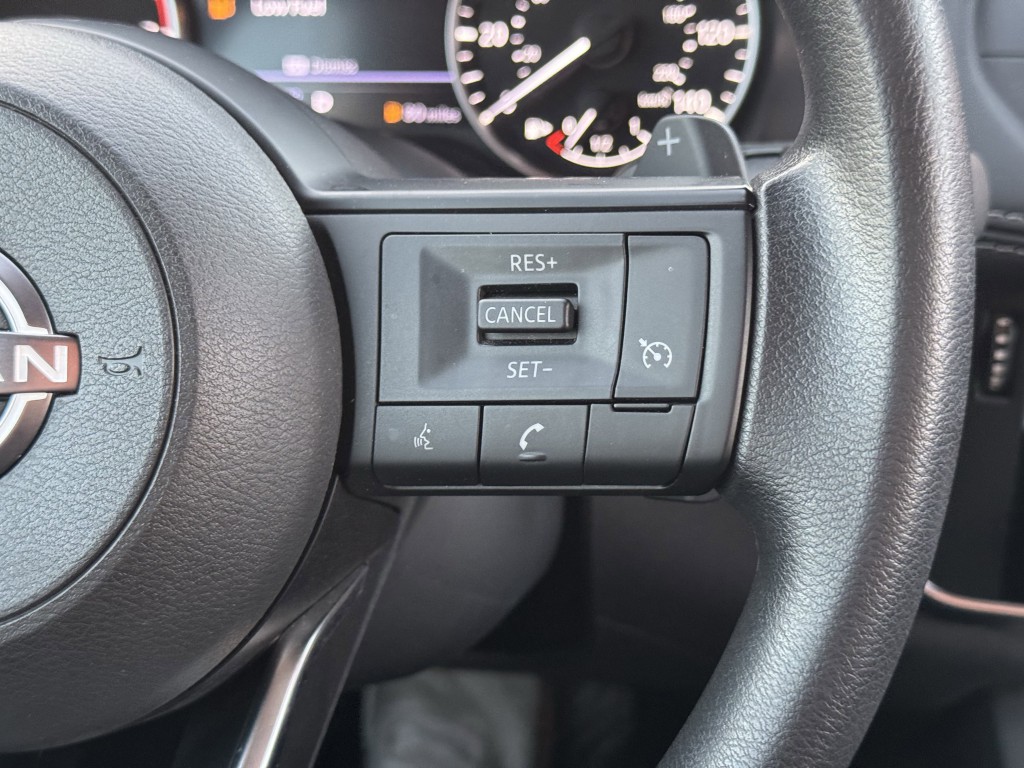 2022 Nissan Rogue Image 17