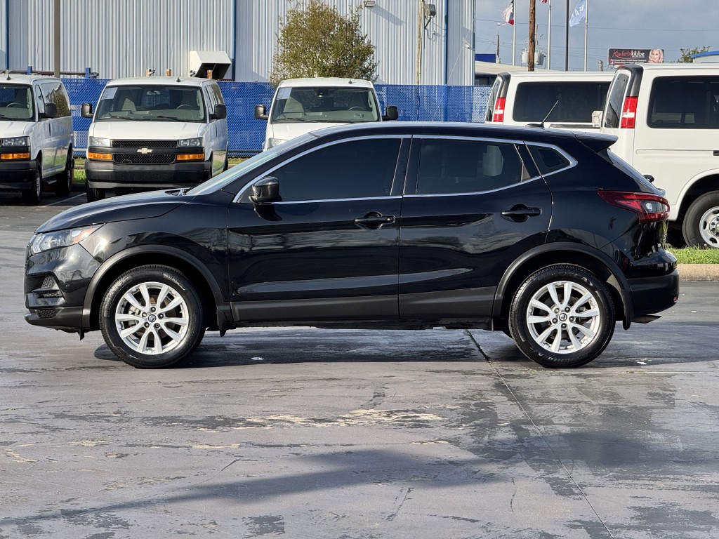 2021 Nissan Rogue Image 8