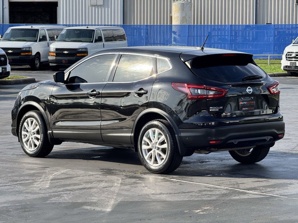 2021 Nissan Rogue Image 9