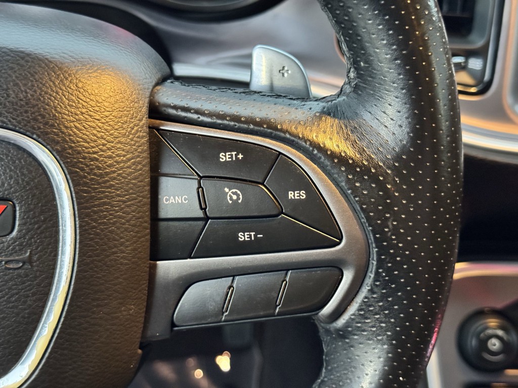 2019 Dodge Challenger Image 17