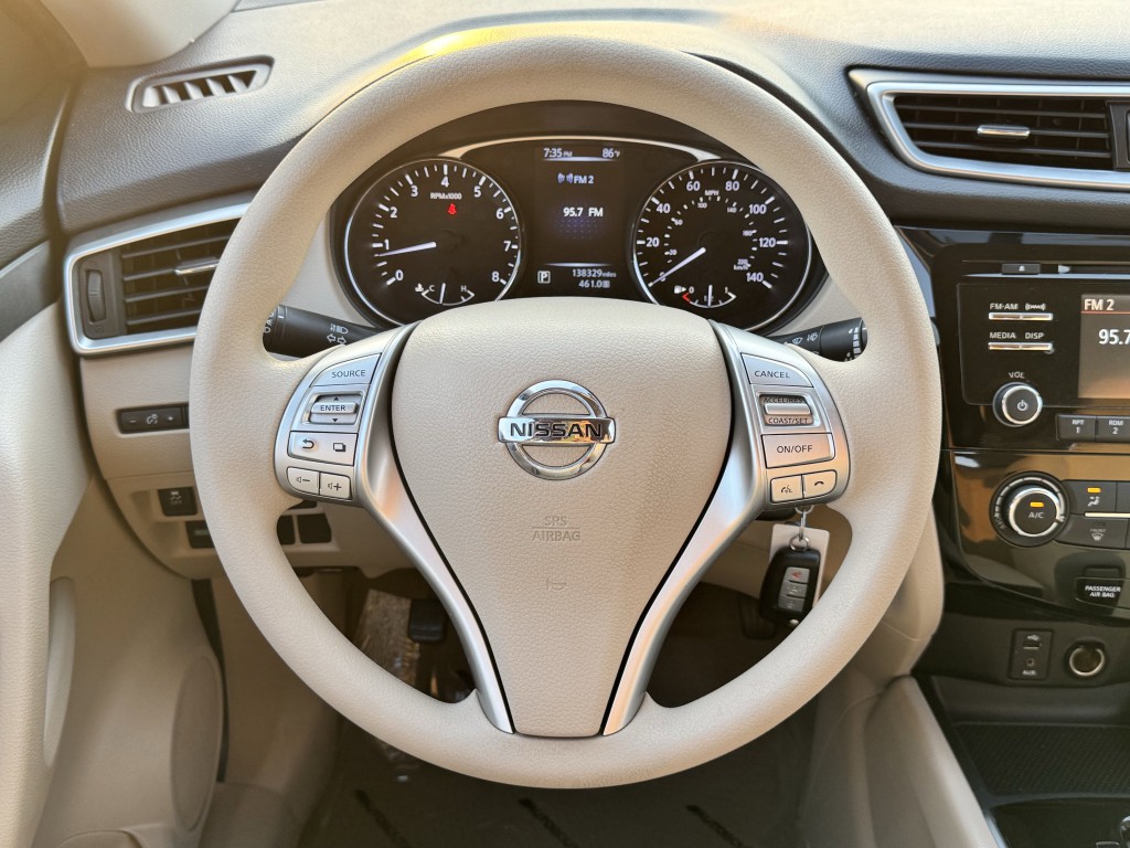 2015 Nissan Rogue Image 15