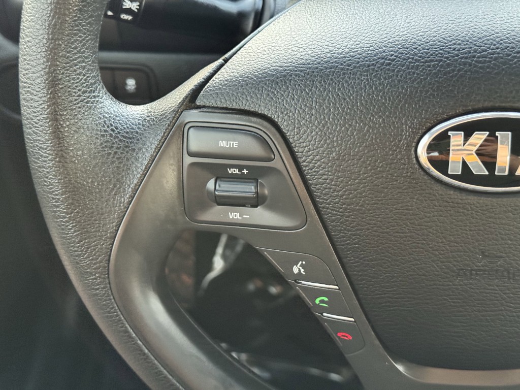 2018 Kia Forte Image 14