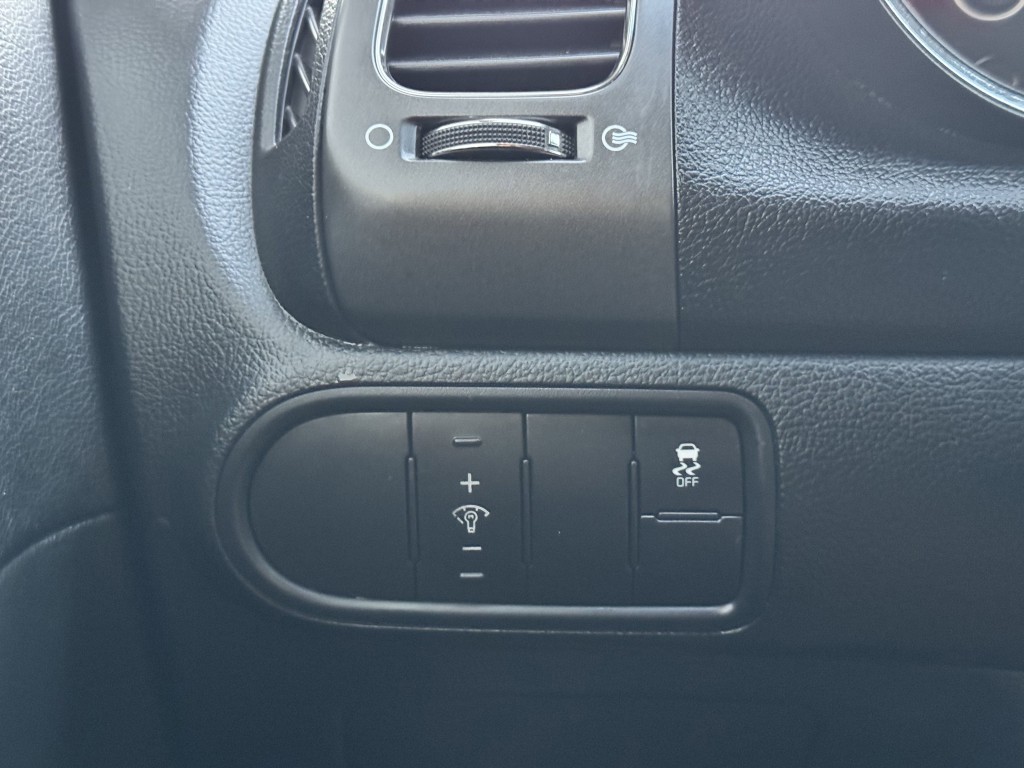2018 Kia Forte Image 20