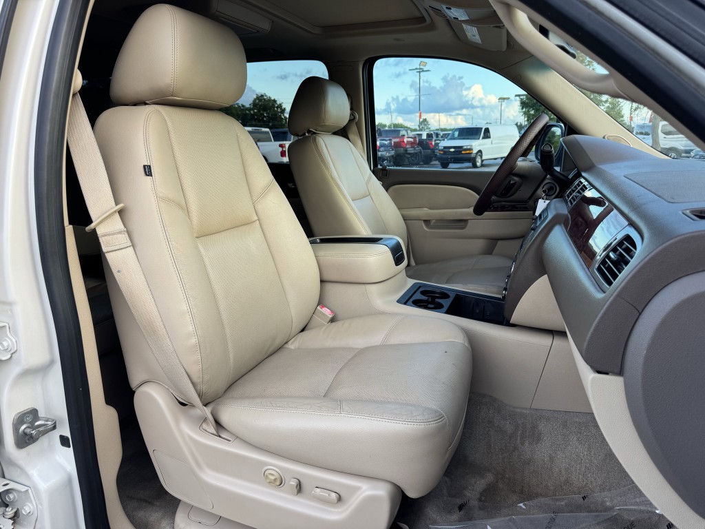 2013 GMC Yukon Image 24