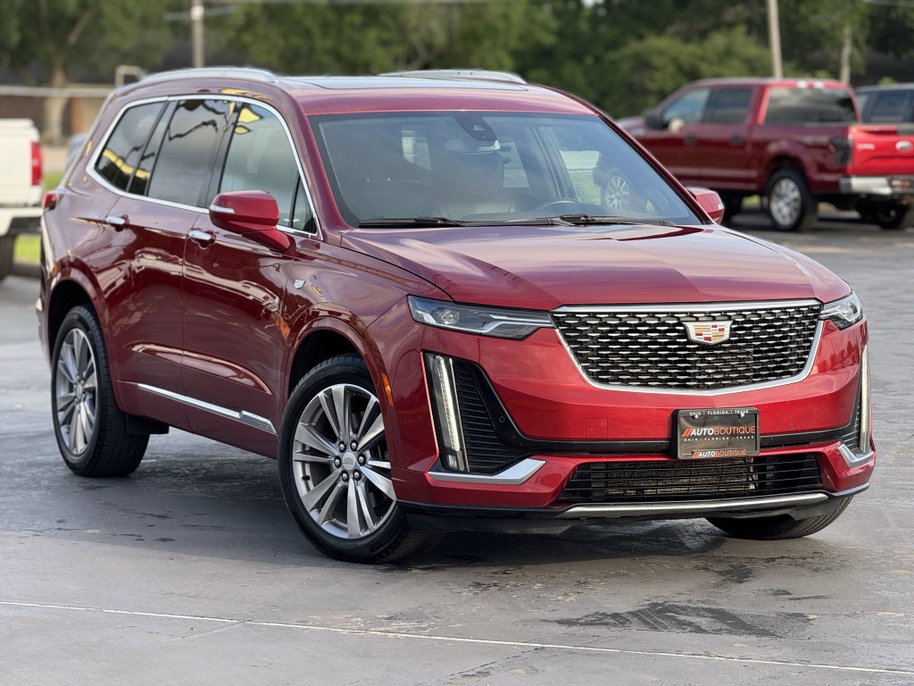 2024 Cadillac XT6 Image 3