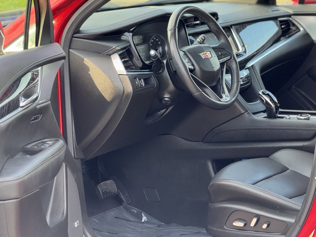 2024 Cadillac XT6 Image 14