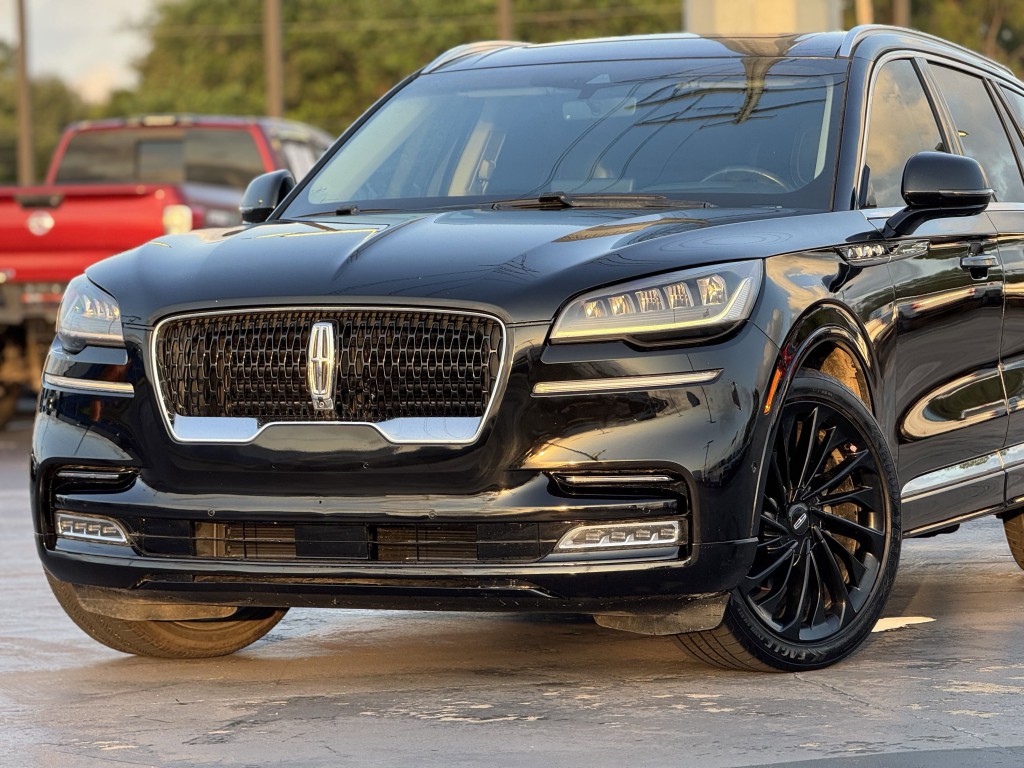 2021 Lincoln Aviator Image 6