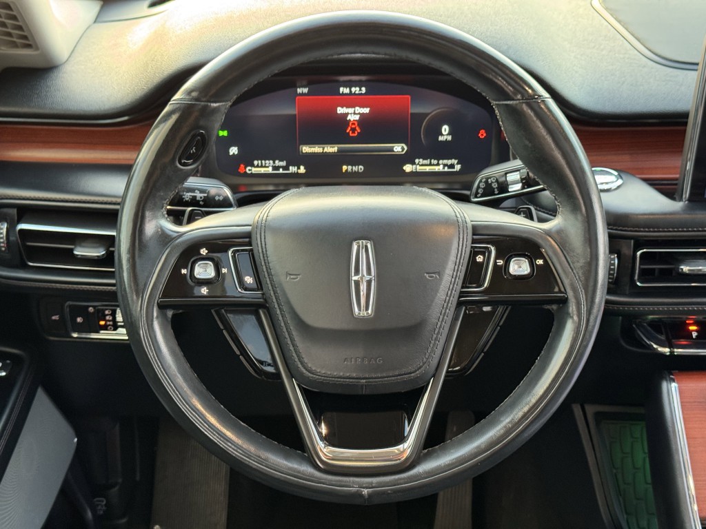 2021 Lincoln Aviator Image 16