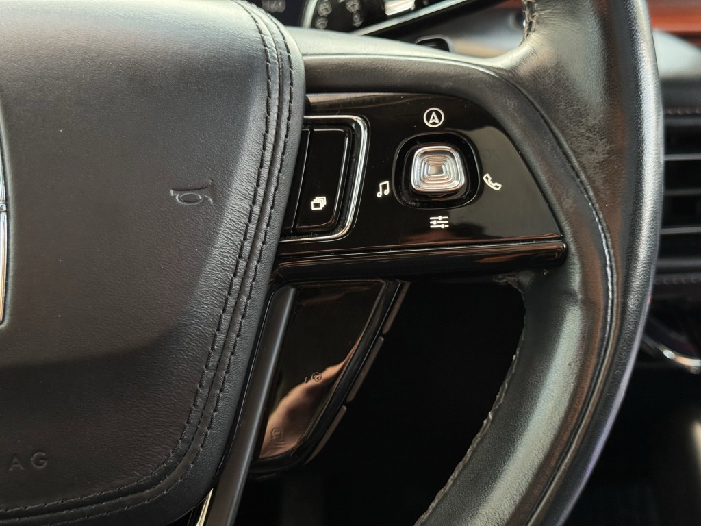 2021 Lincoln Aviator Image 18
