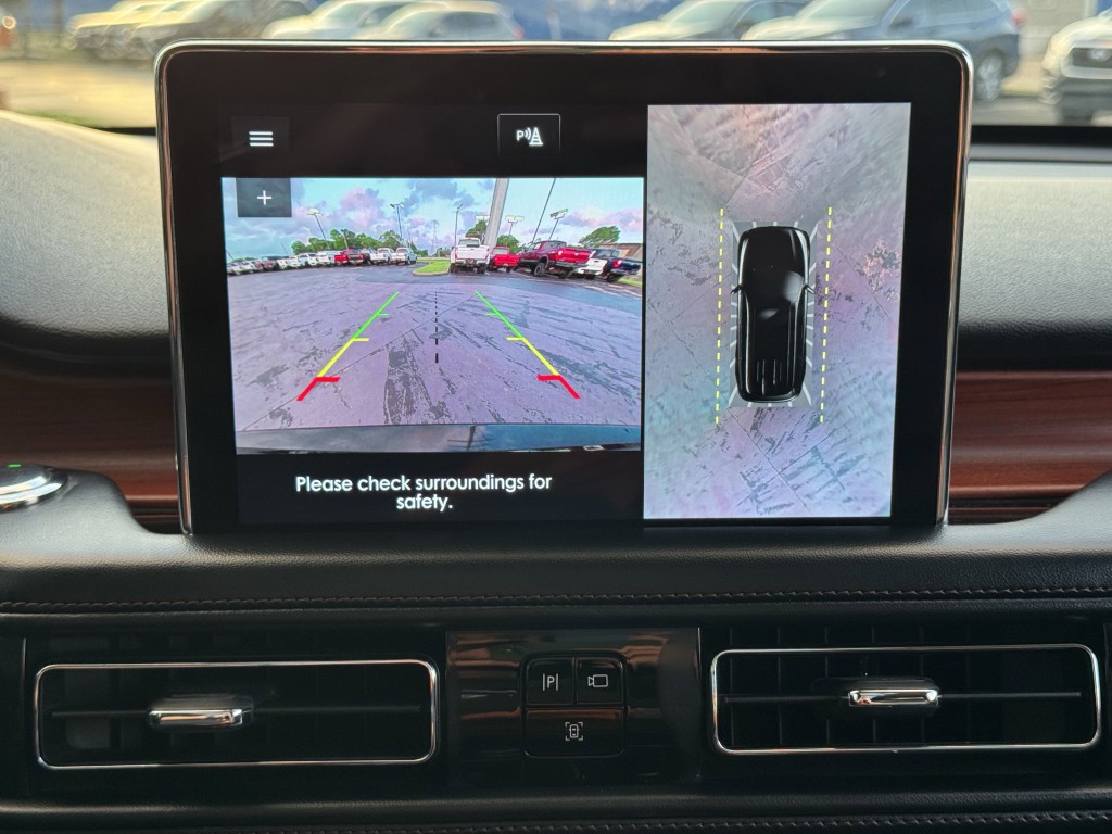 2021 Lincoln Aviator Image 22