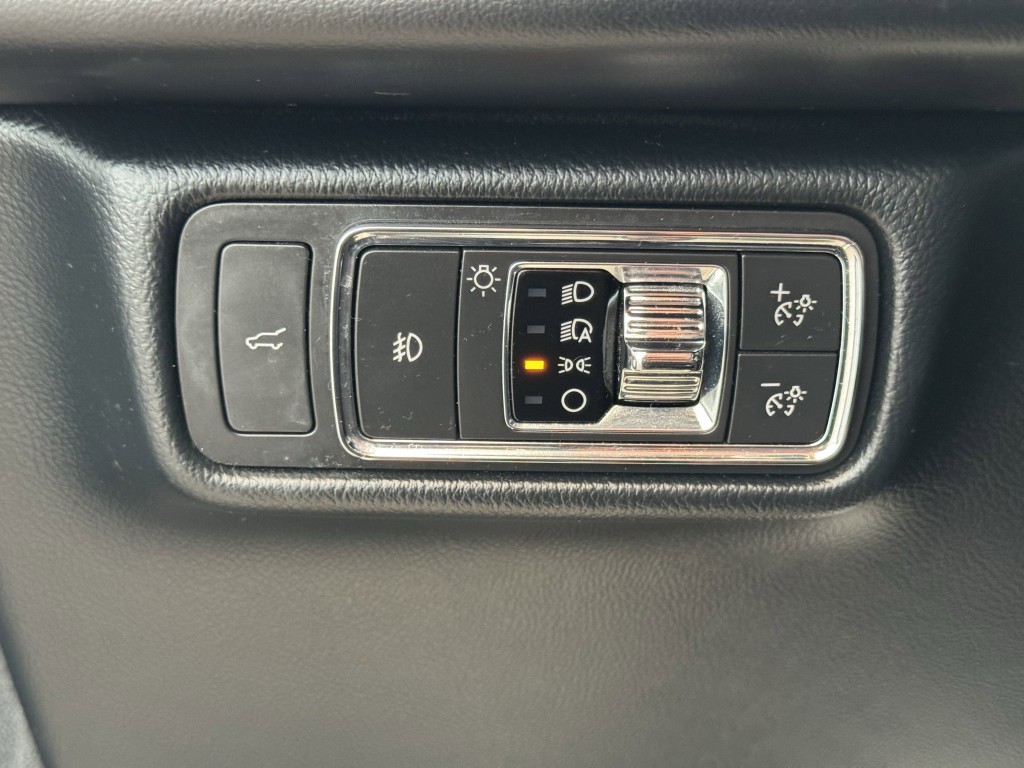 2021 Lincoln Aviator Image 25