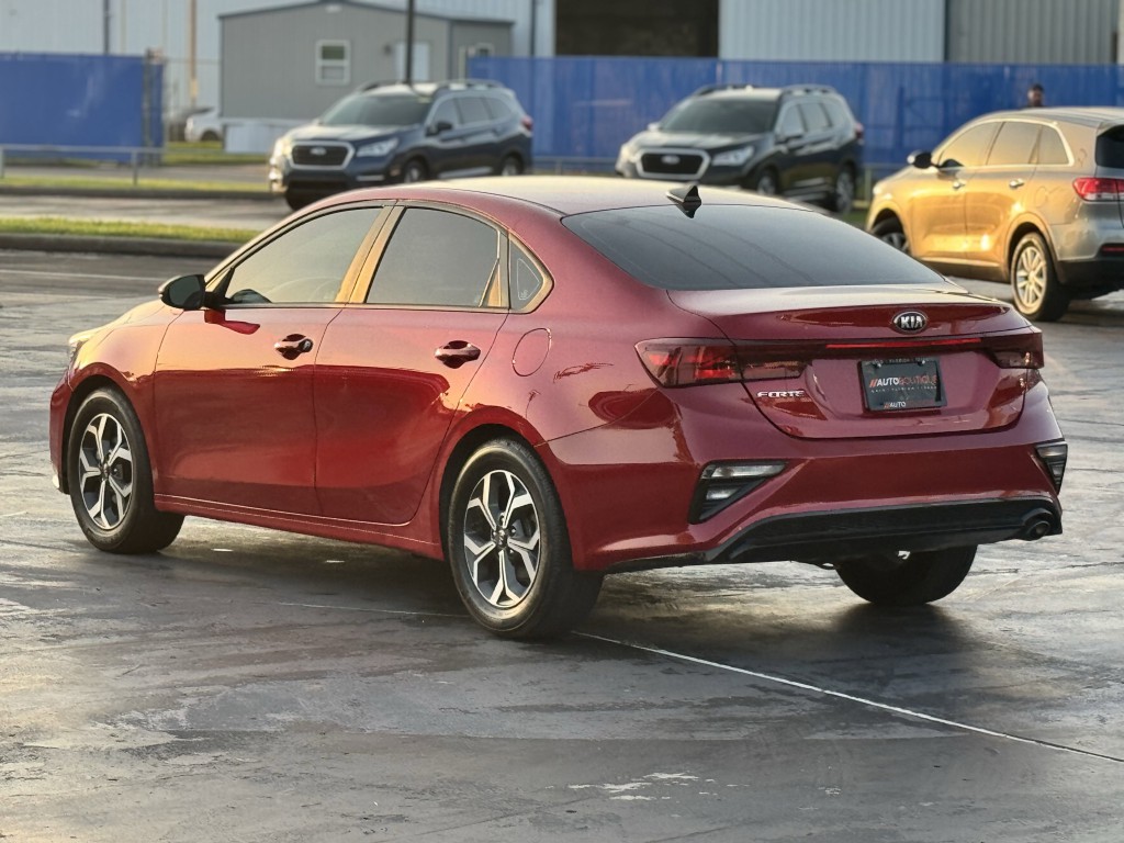 2021 Kia Forte Image 9