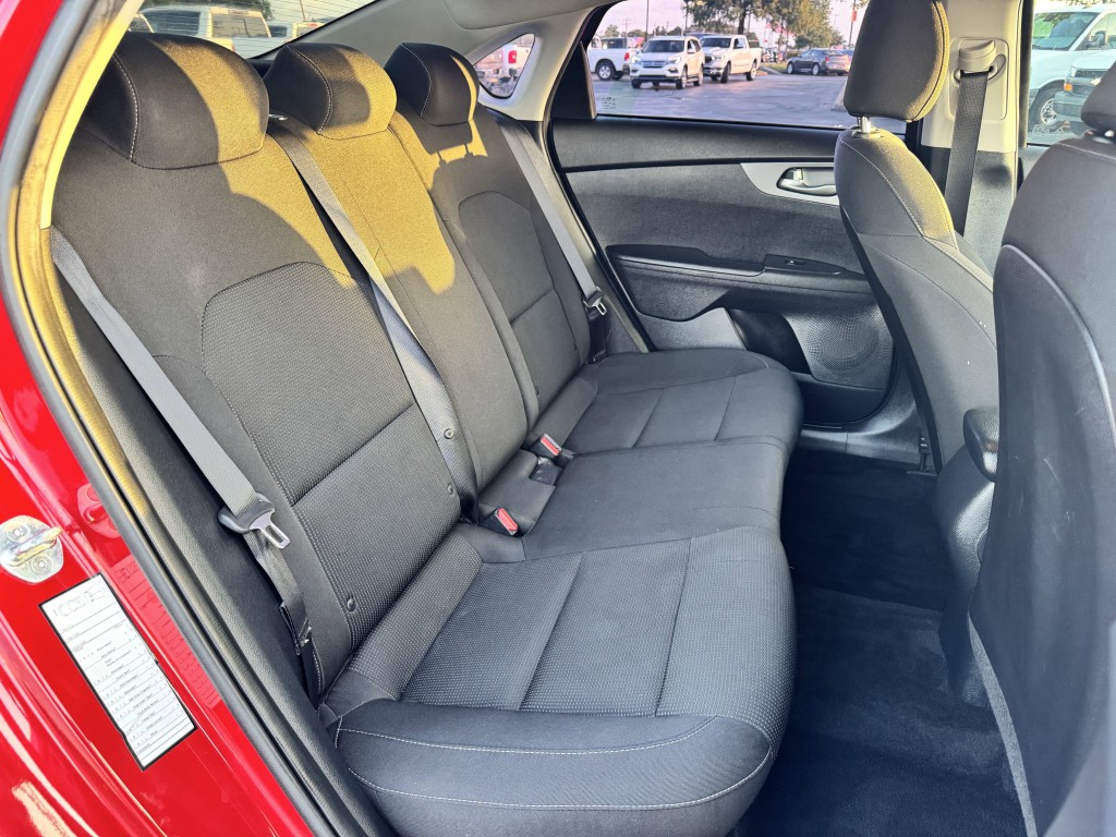 2021 Kia Forte Image 26