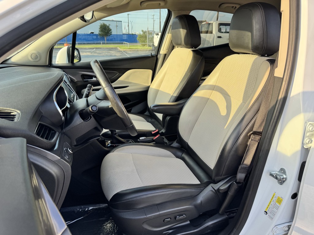 2021 Buick Enclave Image 25
