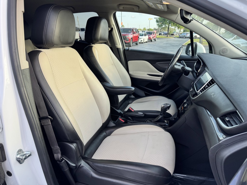 2021 Buick Enclave Image 26
