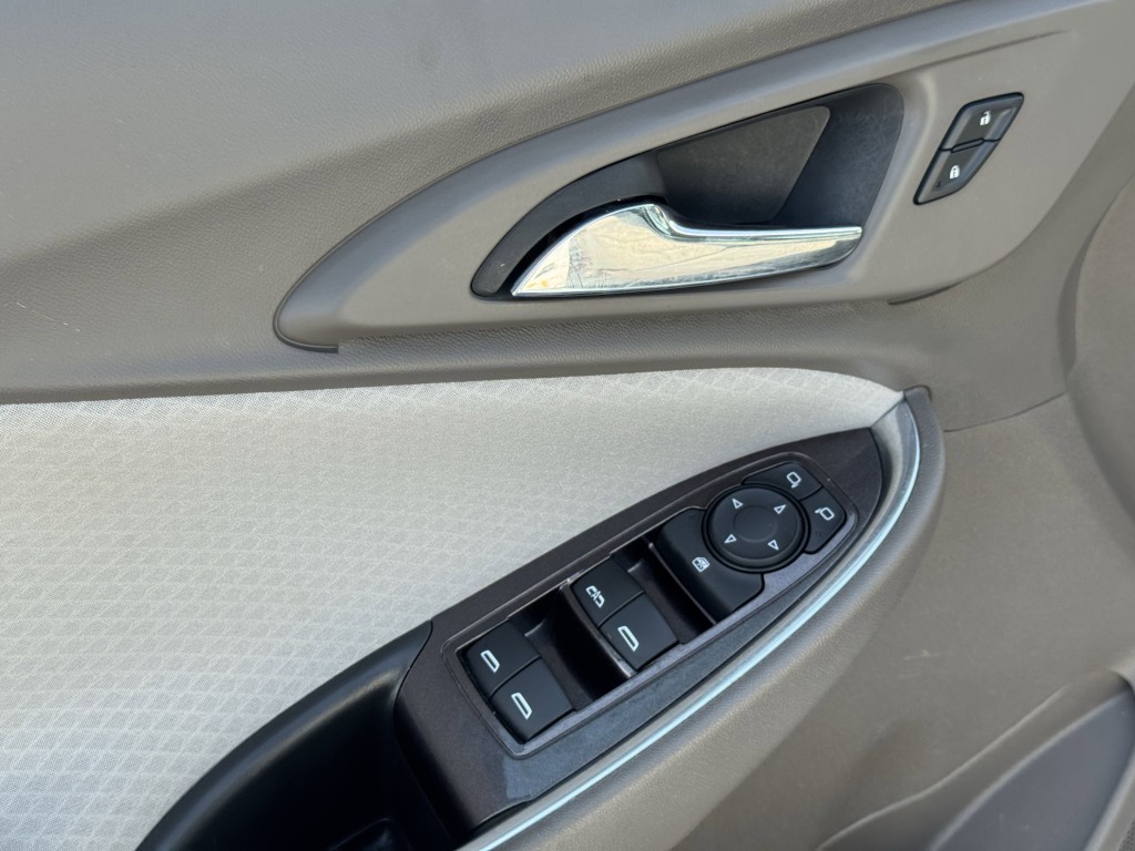 2020 Chevrolet Malibu Image 22
